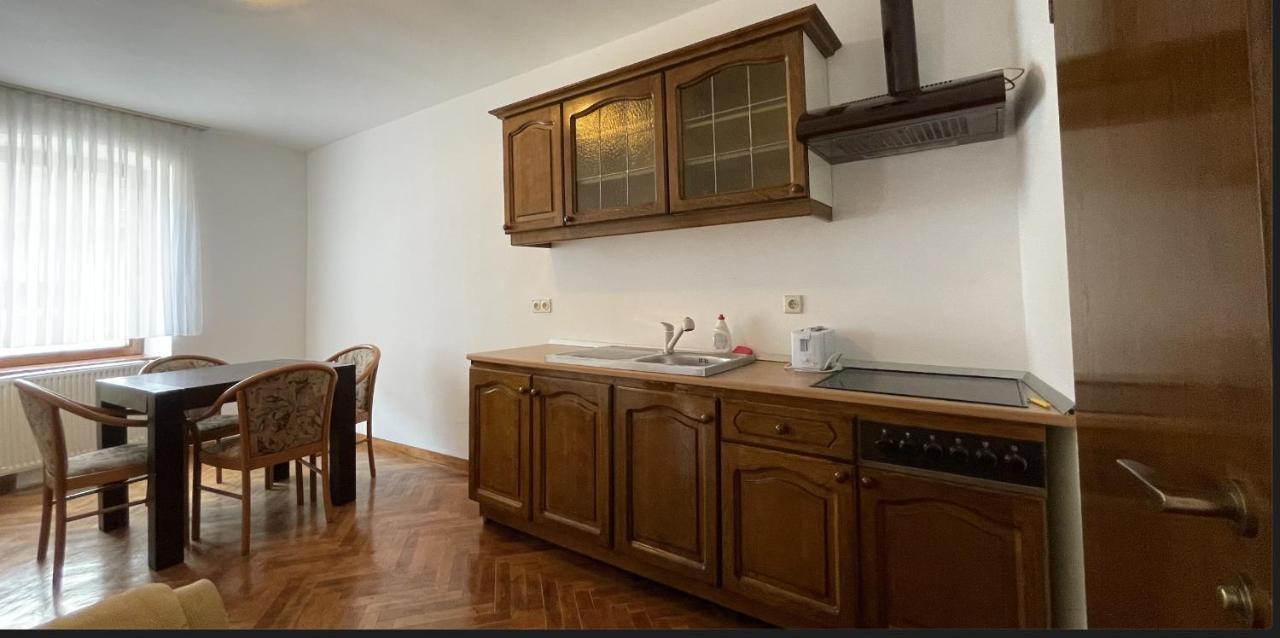 Z House Appartamento Sibiu Esterno foto