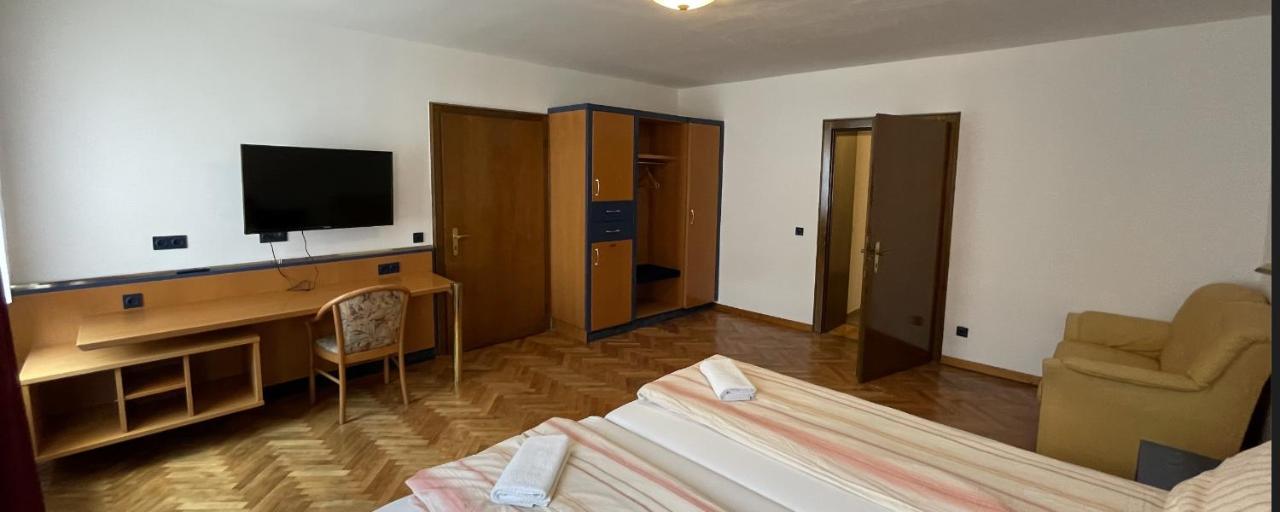 Z House Appartamento Sibiu Esterno foto